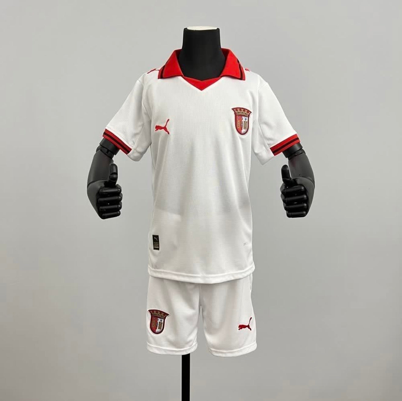 Conjunto de Criança Principal 25/26 - Braga 🇵🇹