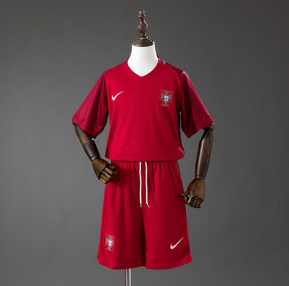 Conjunto de Criança Retro 2018 - Portugal 🇵🇹