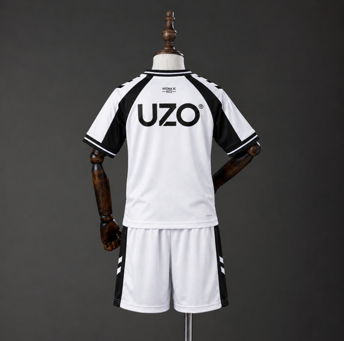 Conjunto de criança 26/27 - Vitória de Guimarães 🇵🇹