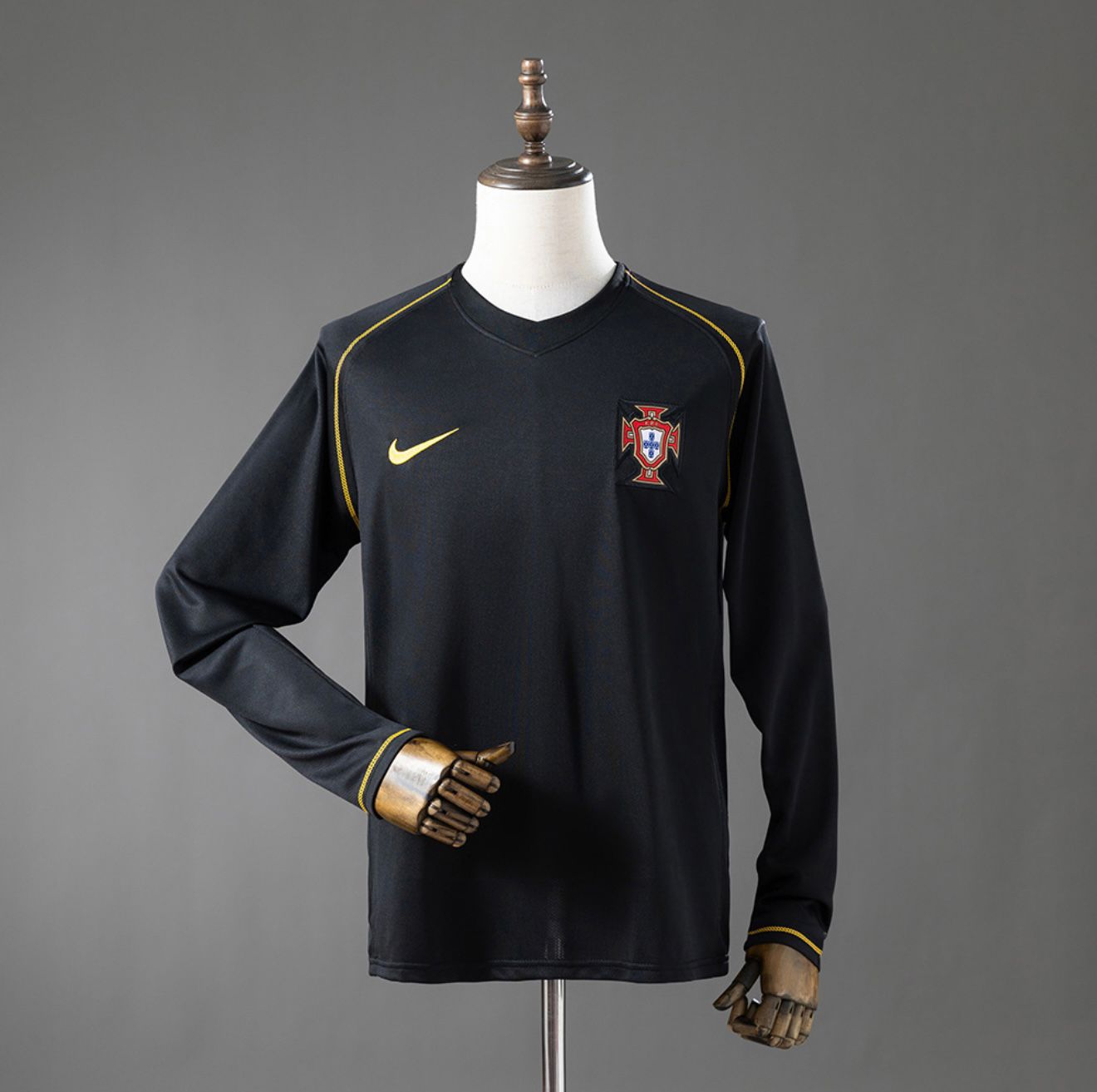 Camisola Manga Comprida Retro 2006 - Portugal 🇵🇹