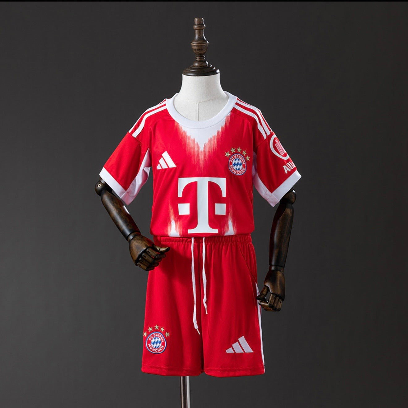 Conjunto de Criança Principal 25/26 - Bayern Munich 🇩🇪