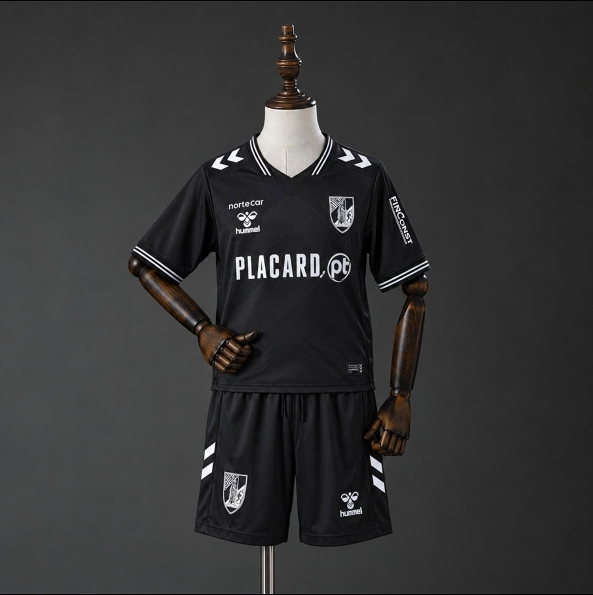 Conjunto de criança 26/27 - Vitória de Guimarães 🇵🇹