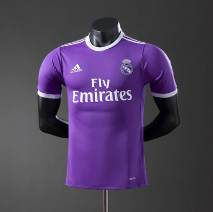 Camisola Retro 2016/2017 - Real Madrid 🇪🇸