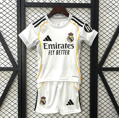 Conjunto de Criança 2025 - Real Madrid 🇪🇸