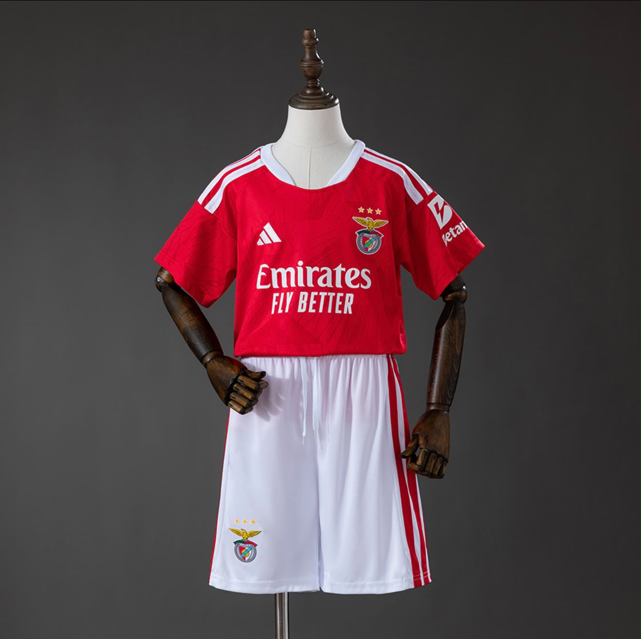 Conjunto de Criança 26/27 - Benfica